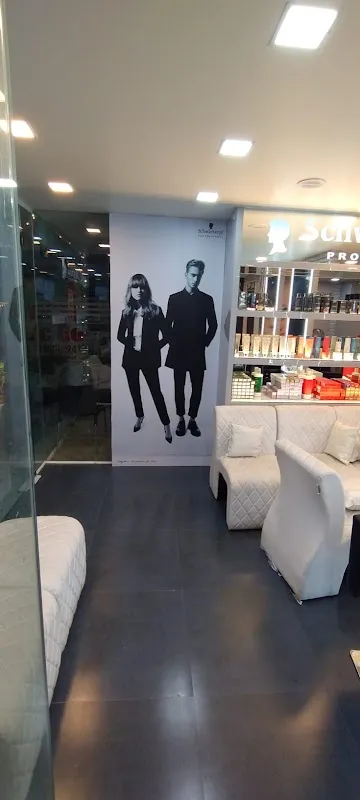 CHEAP AND BEST UNISEX SALON KODIHALLI, INDIRANAGAR