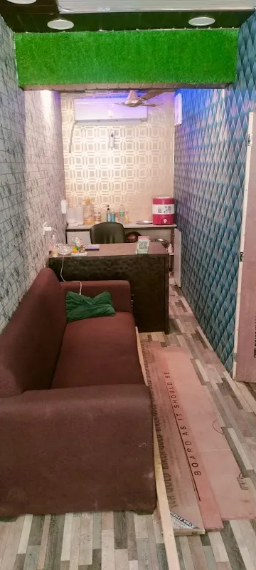 V Wellness Massage Spa Karol Bagh