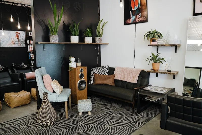 Mood Salon