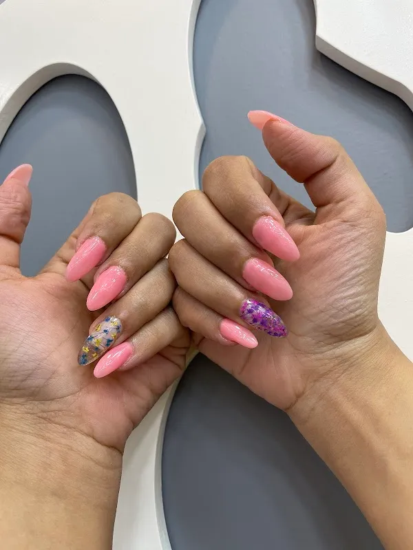 Glory Unisex Salon & Nail Art