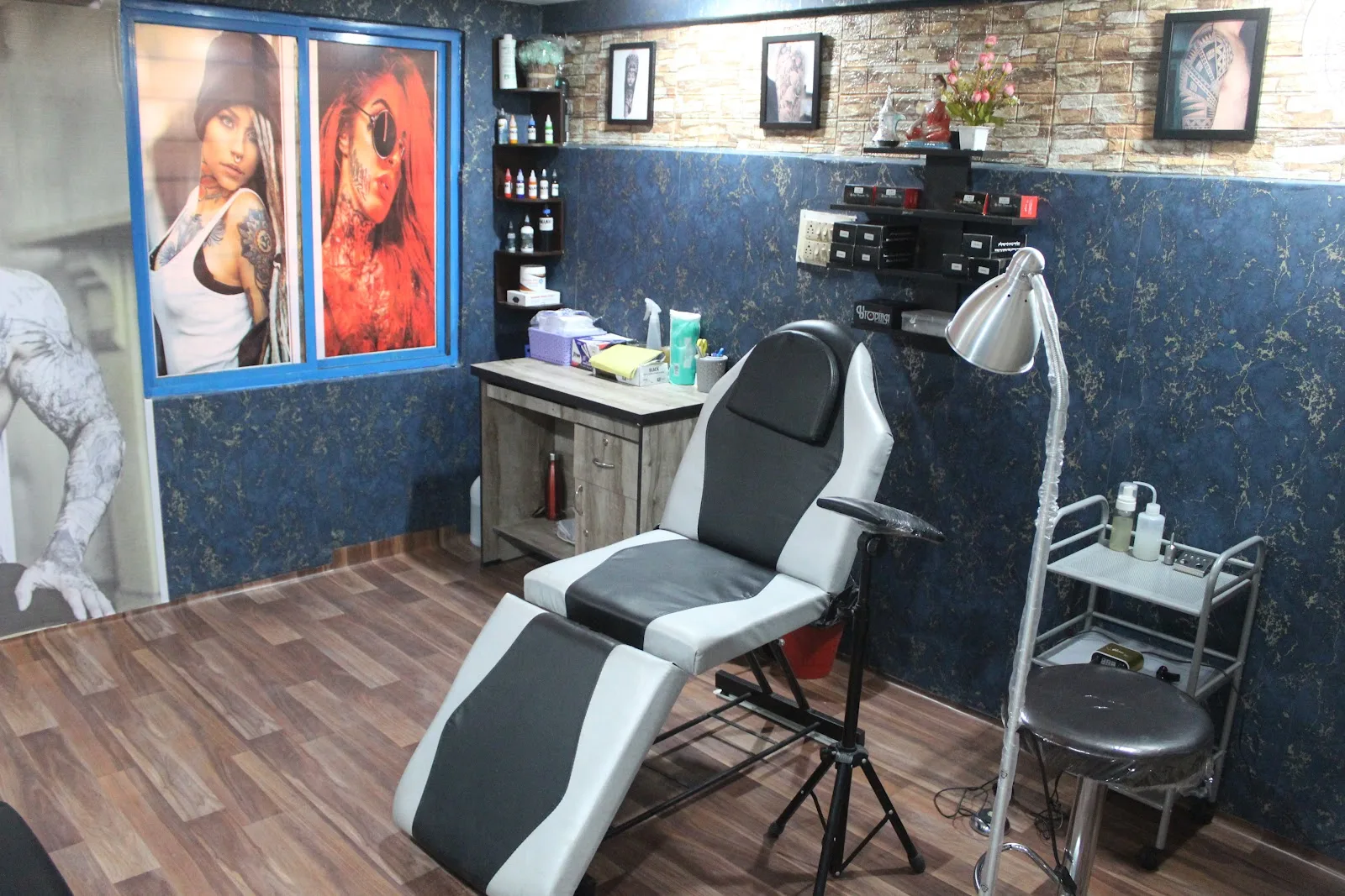 Black Gold Tattoo Studio