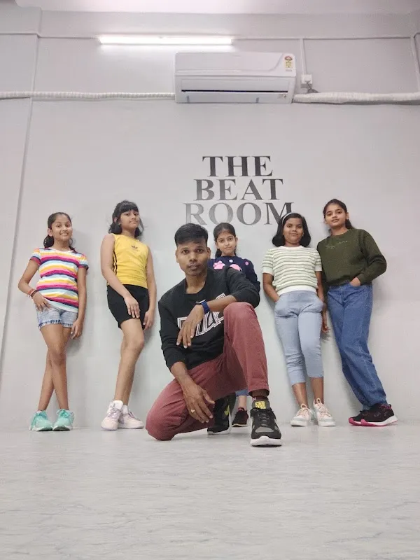 THE BEAT ROOM, dance studio and fitness point