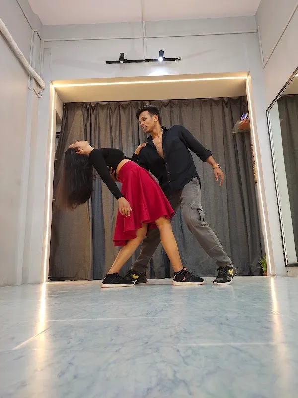 THE BEAT ROOM, dance studio and fitness point