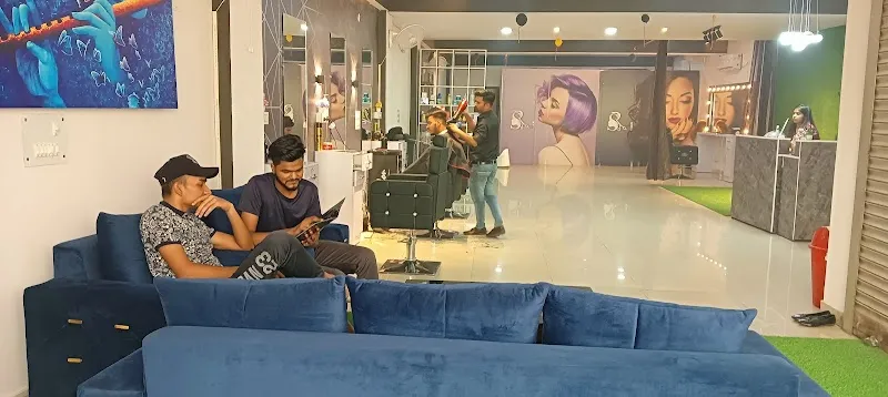 SR Unisex Salon & Academy