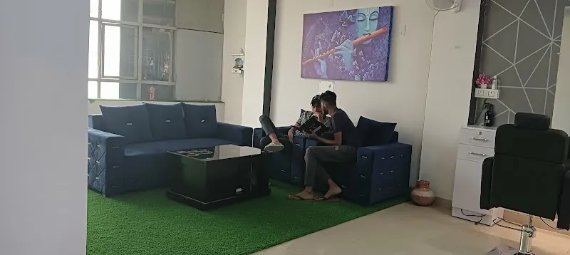SR Unisex Salon & Academy