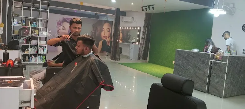 SR Unisex Salon & Academy
