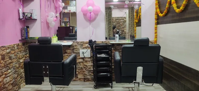 Enrich women's beauty parlour