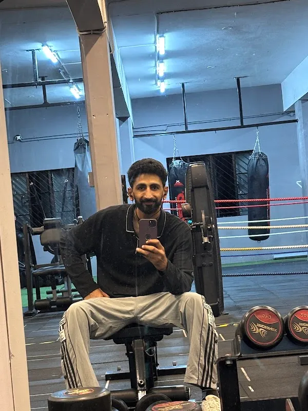 SWEAT CLUB