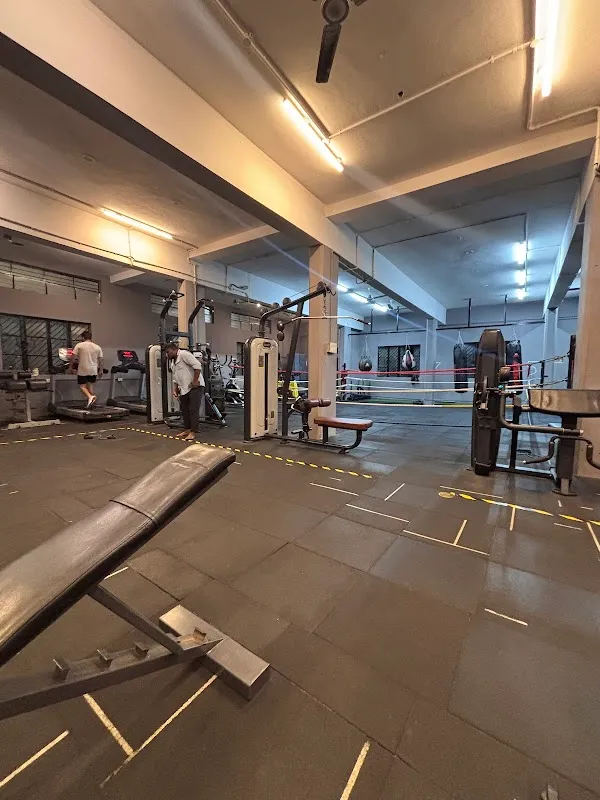 SWEAT CLUB