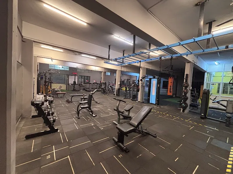 SWEAT CLUB