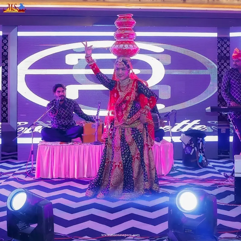 Meena Sapera - Best Rajasthani Folk Dance Group in Jaipur | Rajasthani Dance Group | Kalbeliya Dance Group
