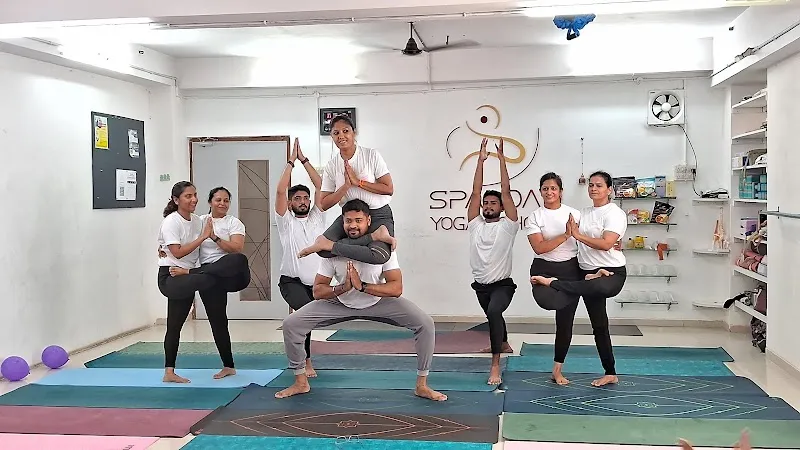 Spandan yoga school