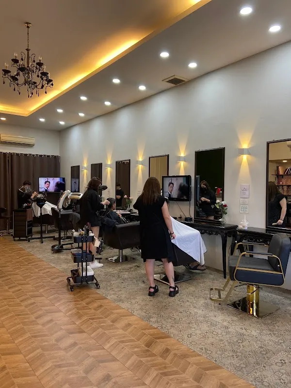 Tetilo Hair Saloon