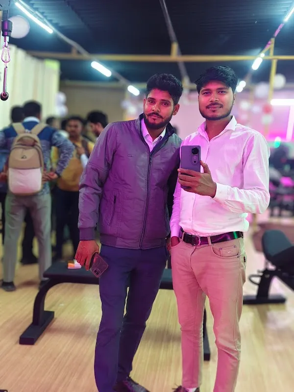 ENERGY ZONE & FITNESS CLUB