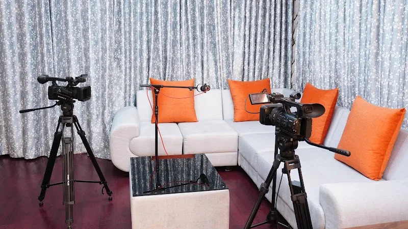 RLR TV STUDIO