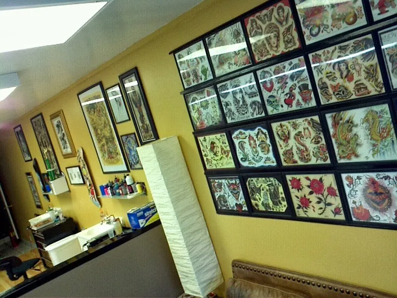 Solid Gold Tattoo Shop