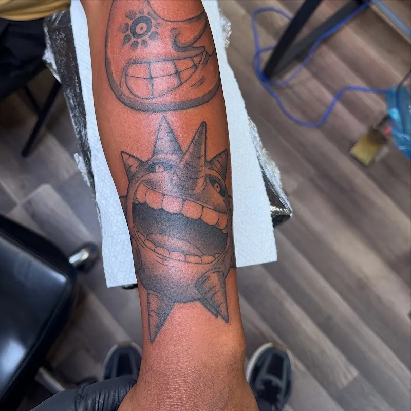 Solid Gold Tattoo Shop