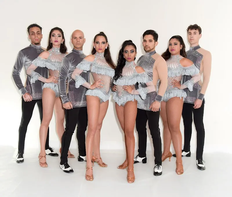 PASOFino Salsa & Bachata Dance Studio