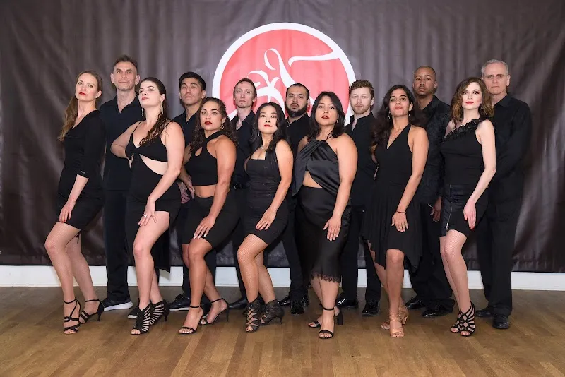 PASOFino Salsa & Bachata Dance Studio