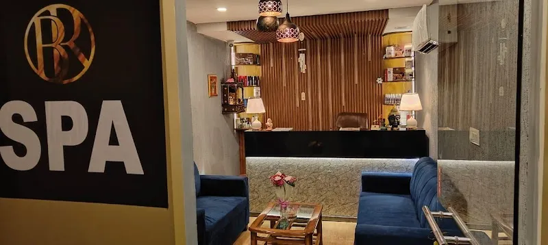 Bella Rosso Spa in GK2, Massage Centre in GK2