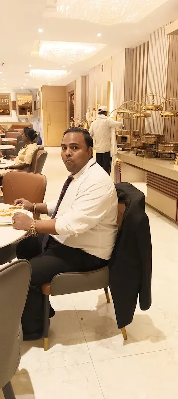 Dr.Sachin Chauhan Massage therapist