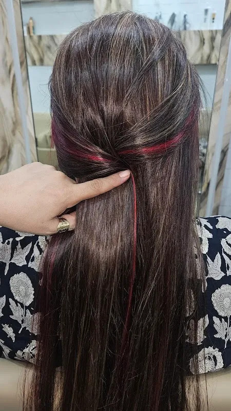 sakhi beauty salon
