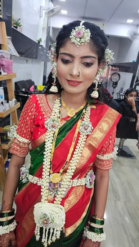 sakhi beauty salon