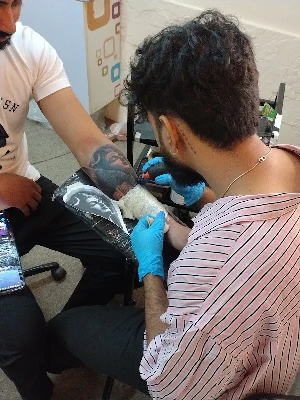 18 TATTOOS