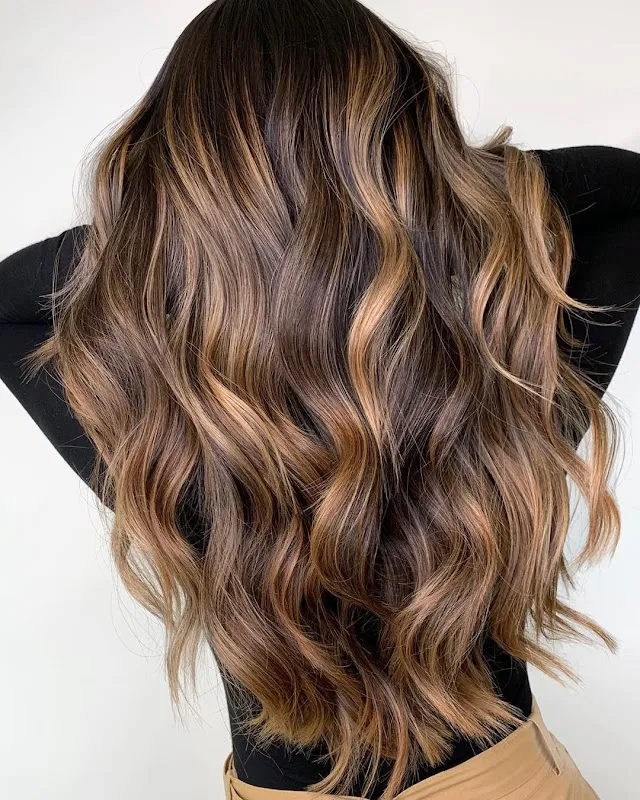 Sujata salon (females)