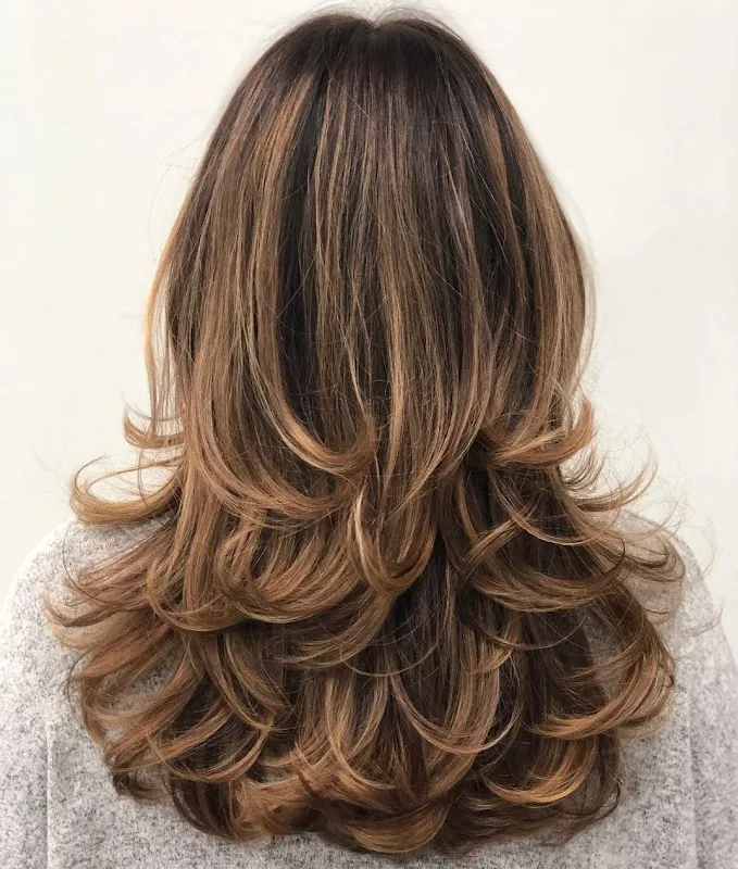 Sujata salon (females)
