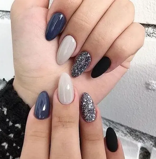 Sujata salon (females)
