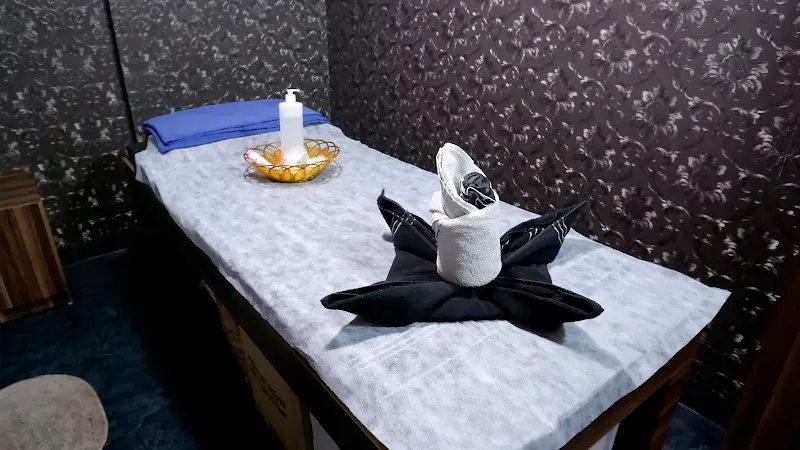 Mantra Signature Spa | Best Spa And Full Body Massage | Kandivali West