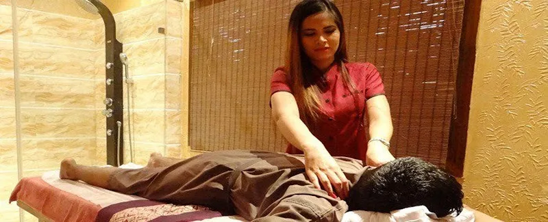 Z Queen Massage Spa In Powai