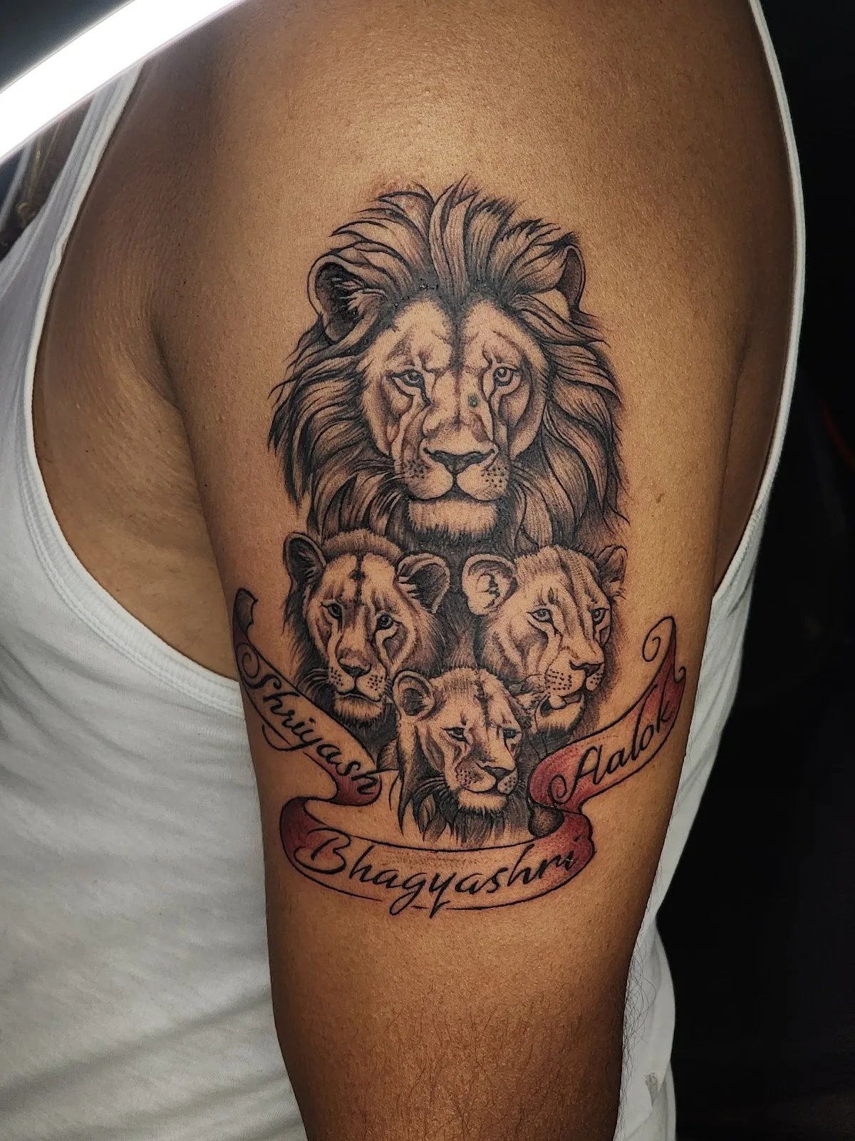 VARUNA TATTOOLOGY (Tattoo Training School & Art Studio)