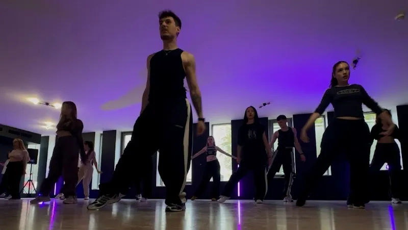 Dance Studio 24