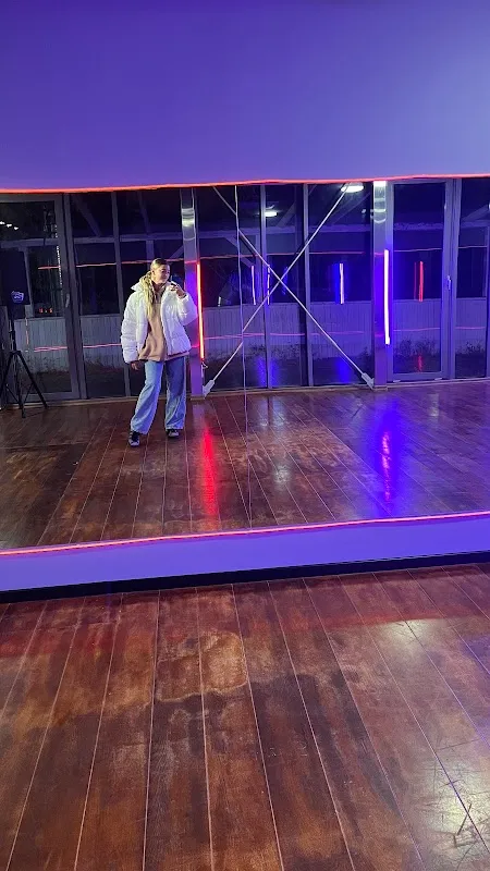 Dance Studio 24