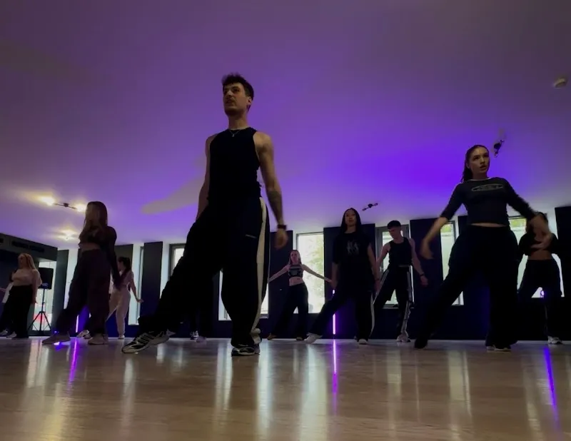 Dance Studio 24