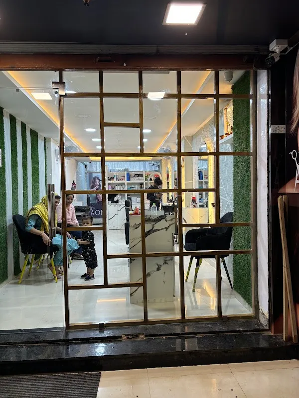 A One Unisex Salon & Beauty Parlour