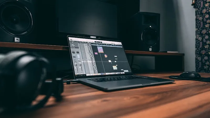 MixKnob Studios