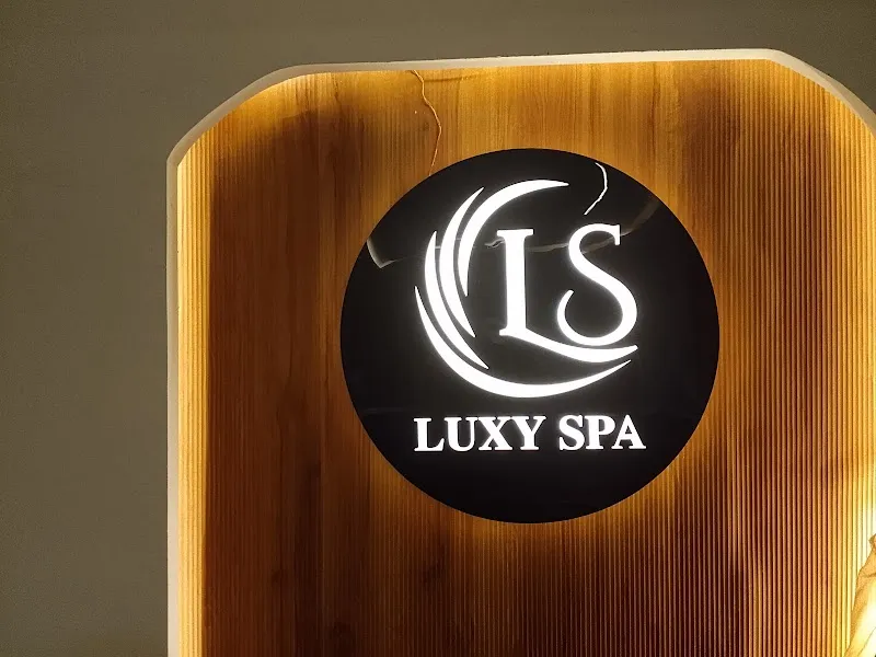 Luxy spa & salon