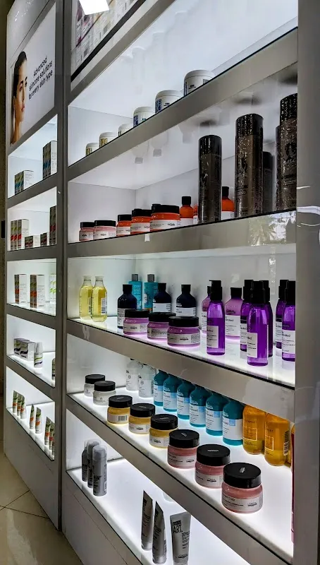 Spin Unisex Salon KG Halli