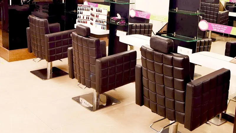 Green Trends Unisex Salon, Chandrasekharpur, Bhubaneswar