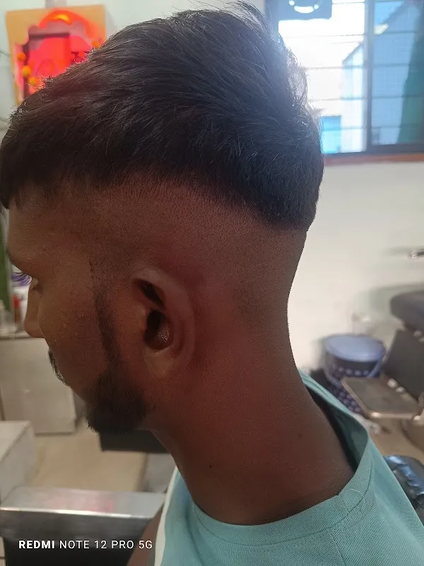 Manik Gents Salon