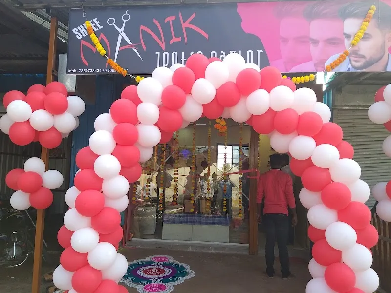 Manik Gents Salon