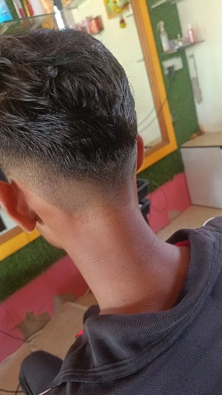 Manik Gents Salon