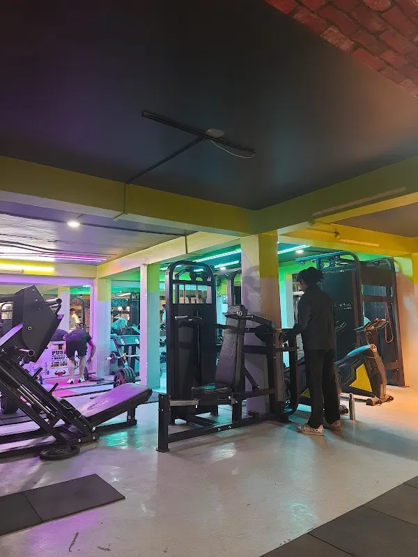 Fitness college Gym