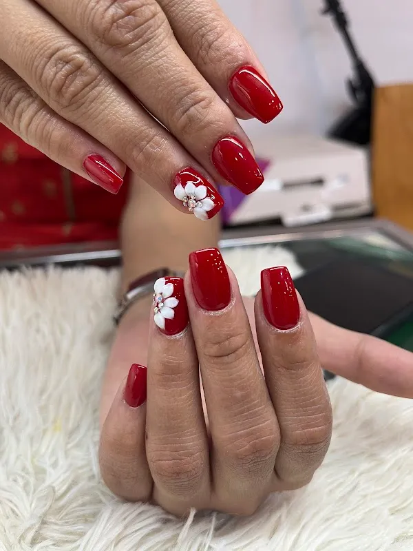 Image Hair, Beauty & Nail Salon For Ladies Best In Kolhapur
