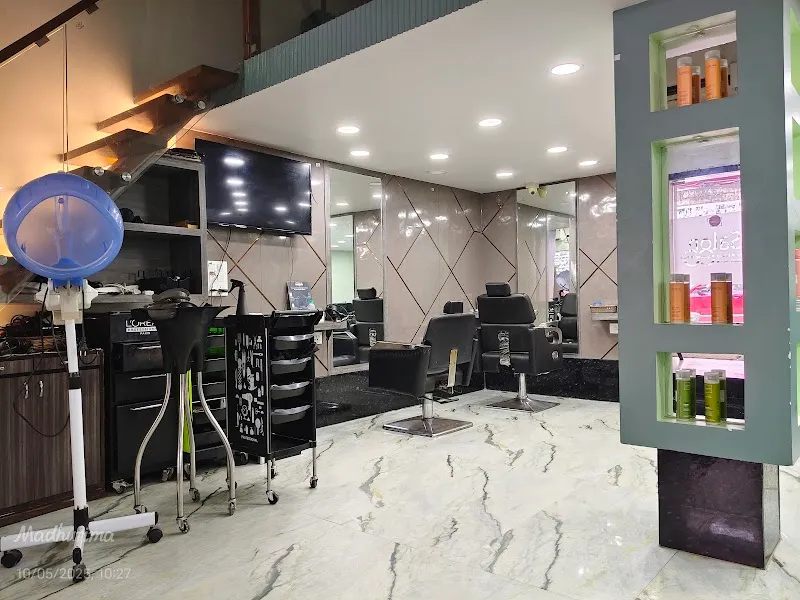 Salon 85