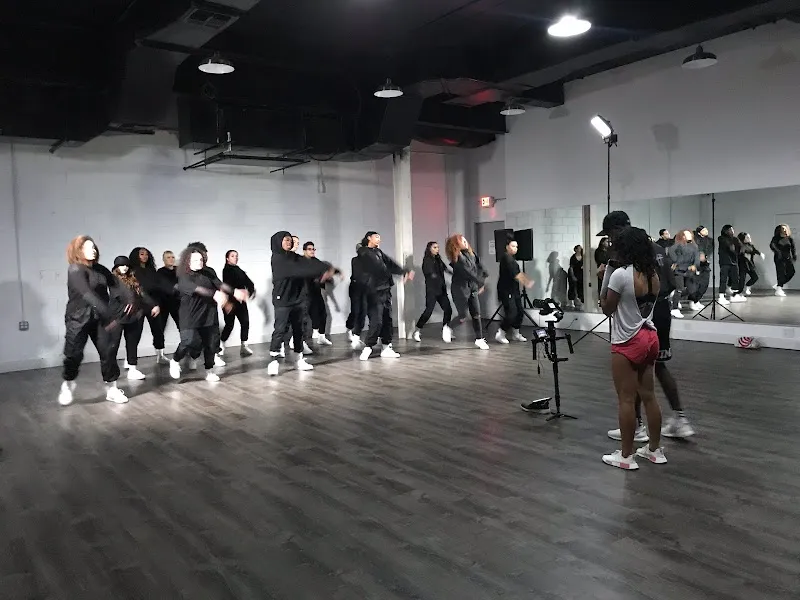 Motiv Dance studio