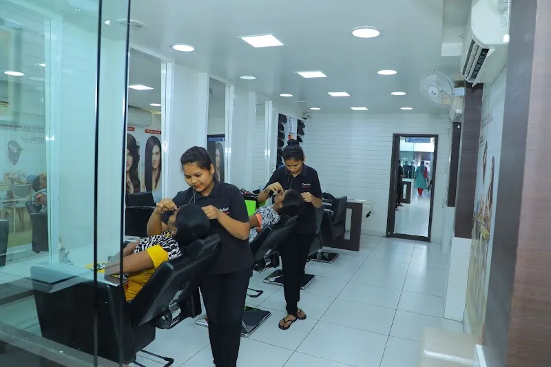 Deeksha Beauty Parlour